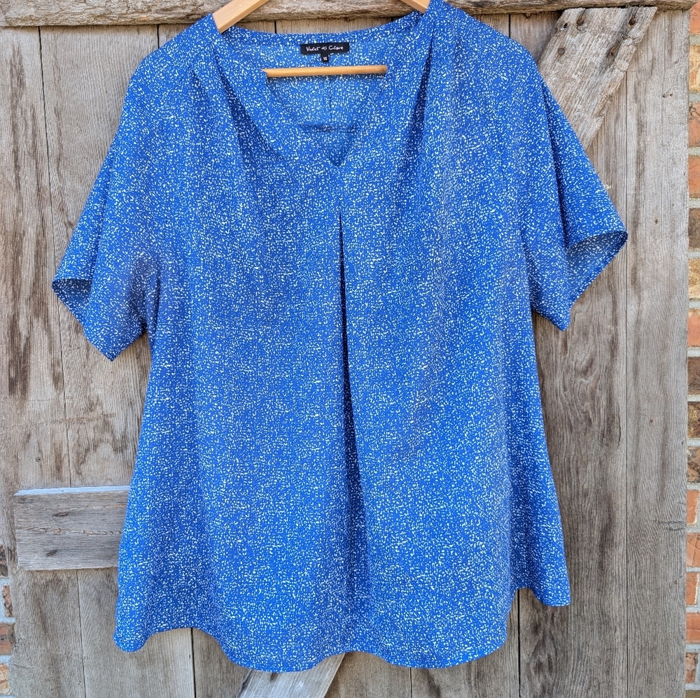 Violet & Claire Blue Patterned Short Sleeve Blouse